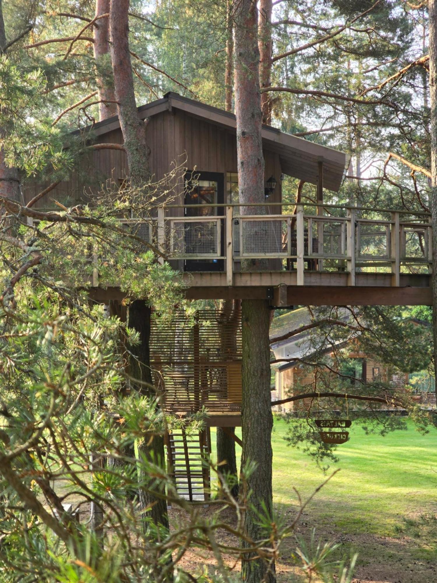 Вилла Treehouse Ciekurs Dukuri Экстерьер фото